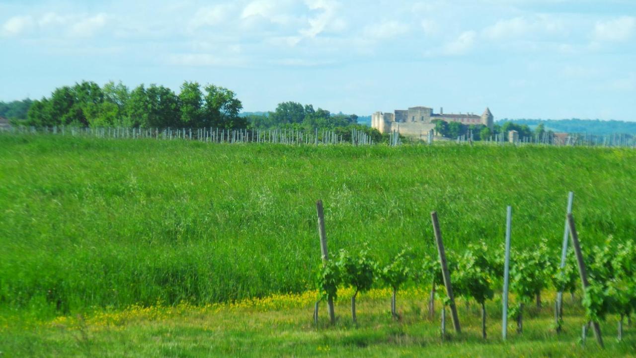 Chambre D'Hotes Le Paon Blanc Monprimblanc Zewnętrze zdjęcie