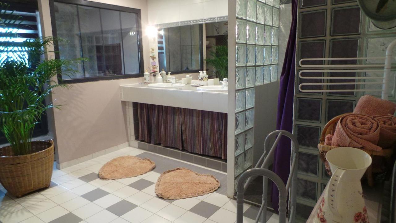 Chambre D'Hotes Le Paon Blanc Monprimblanc Zewnętrze zdjęcie